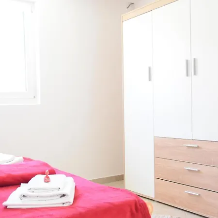 Apartman Luger Eg *