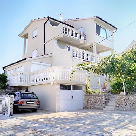 Apartmán Luger Eg Ražanj