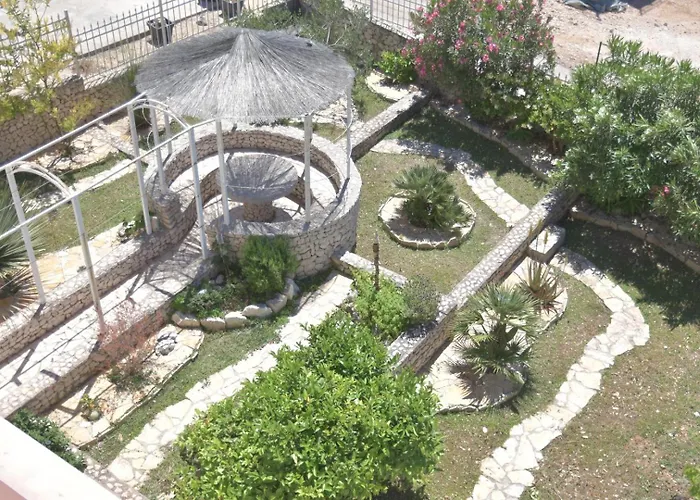 Luger Eg Апартаменты *