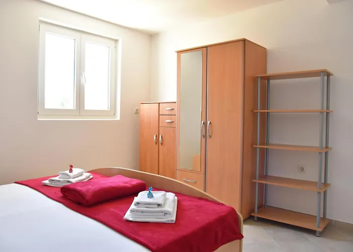 Luger Eg דירה Ražanj